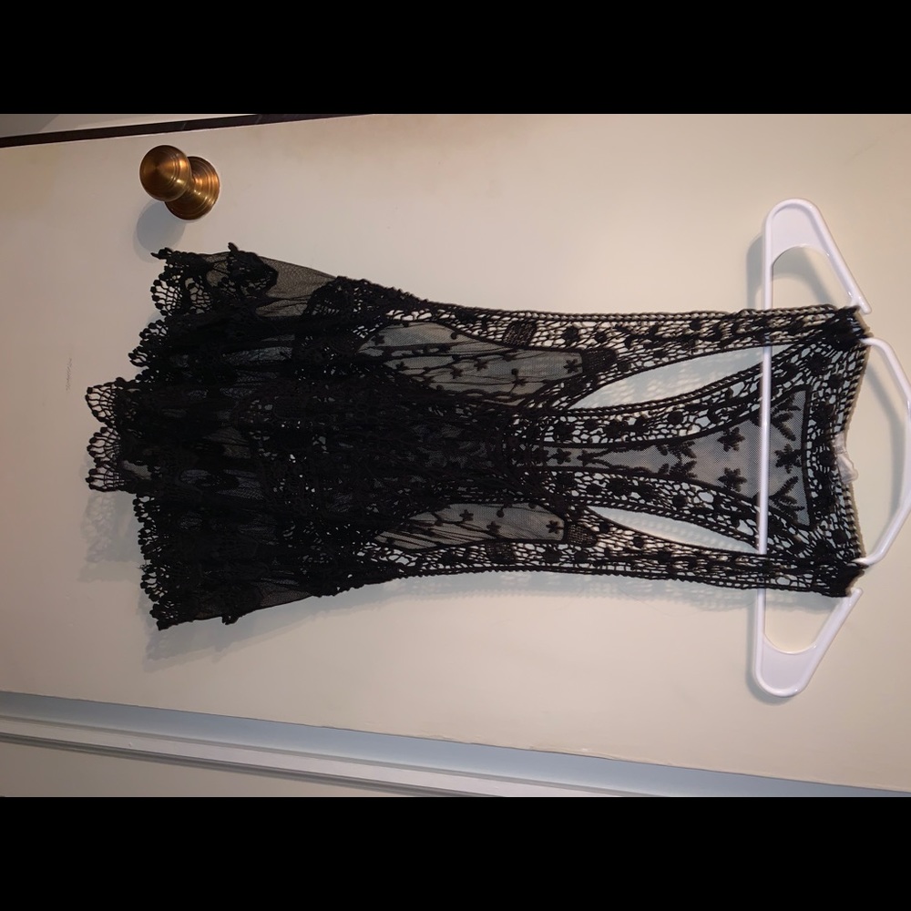 Light weight sheer tank top